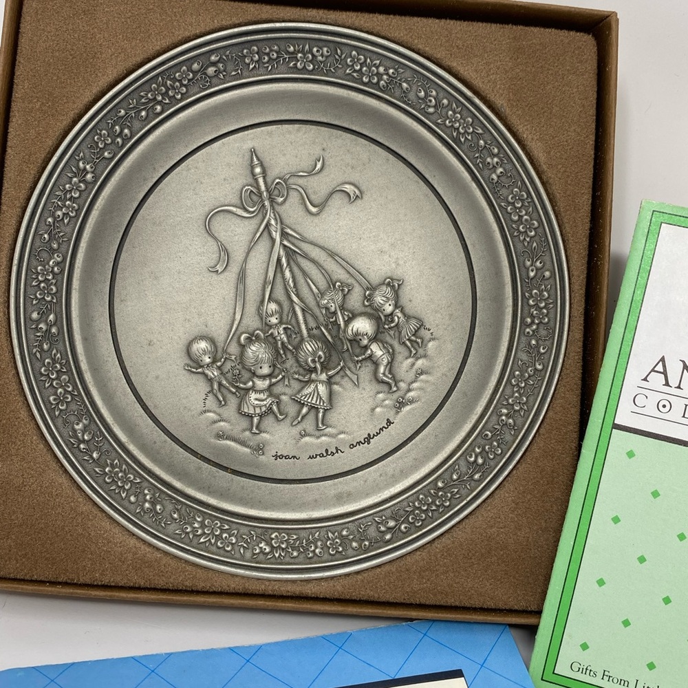 Hallmark Maypole May pewter collectible plate Spring decor decoration